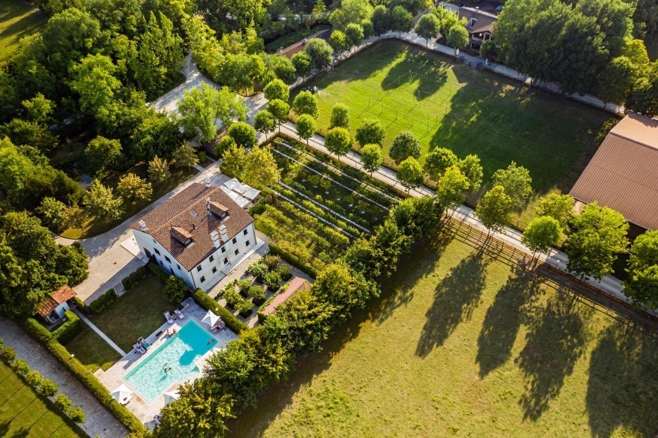 Al Segnavento - Fiori&Frutti Villa เมสเตร ภายนอก รูปภาพ